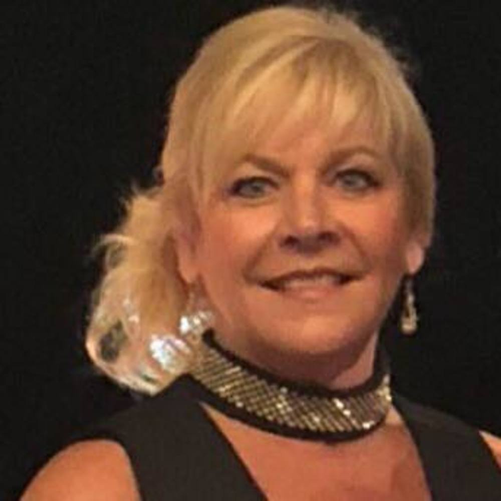 Meet your Posher, Pamela